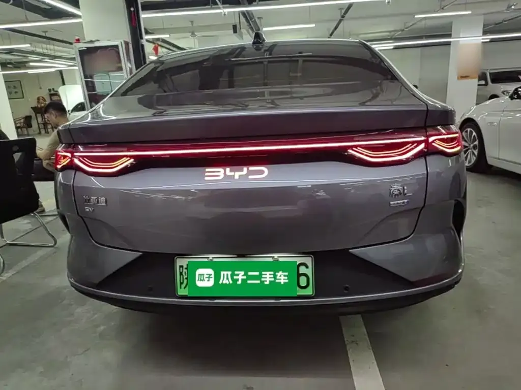 BYD Qin L — фото 7