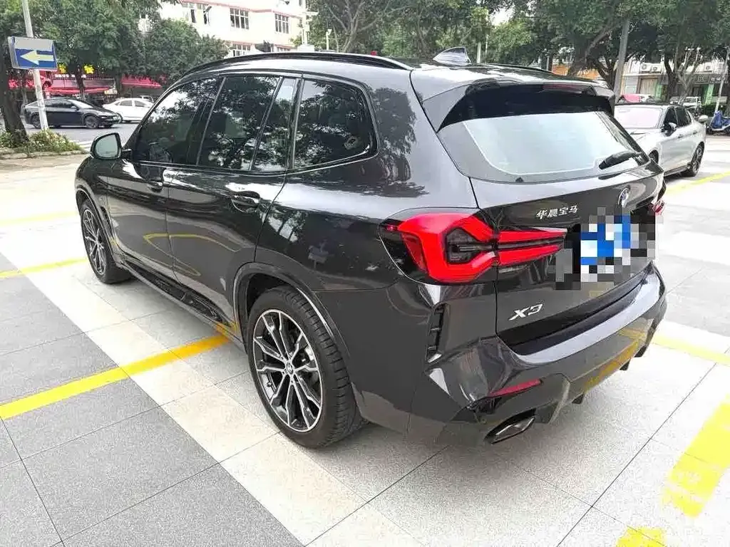 BMW X3 — фото 10