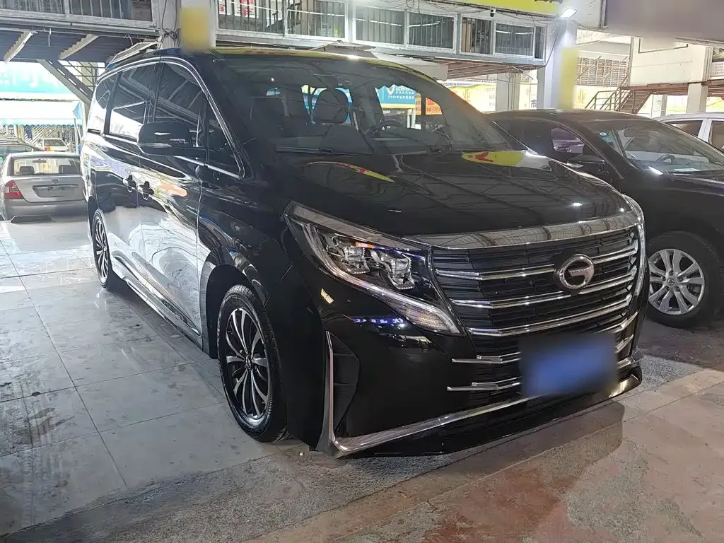 GAC Motor Trumpchi M8 — фото 10
