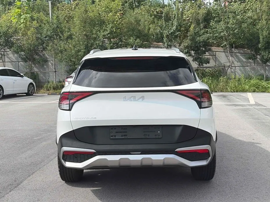 Kia Sportage — фото 9