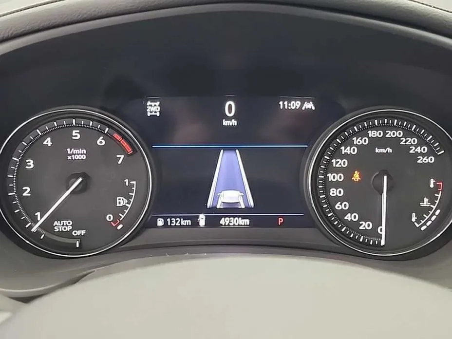 Cadillac XT4 — фото 3