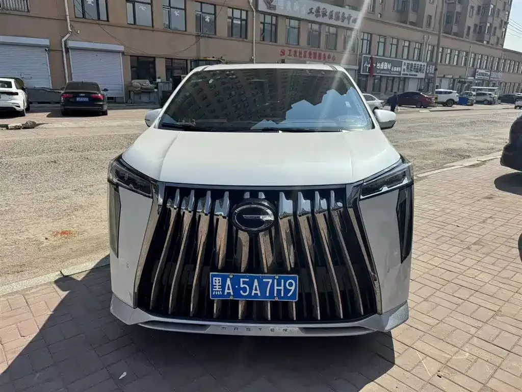 GAC Motor Trumpchi M8 — фото 2