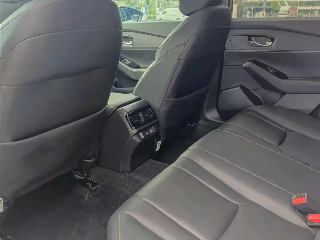 Honda Inspire 2024 из CN, фото 2