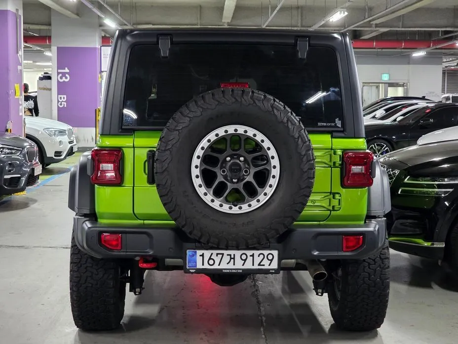 Jeep Wrangler — фото 4