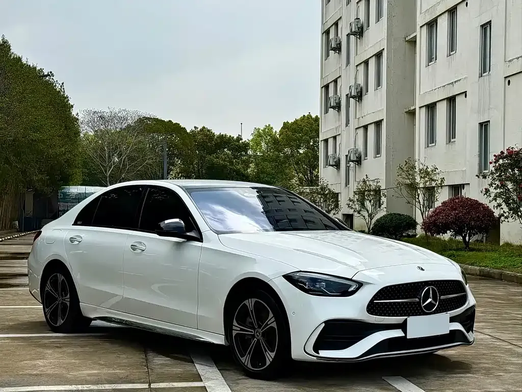 Mercedes-Benz C-Class — фото 9