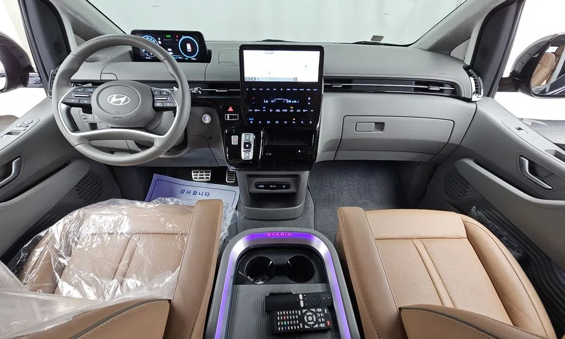 Hyundai Staria — фото 6