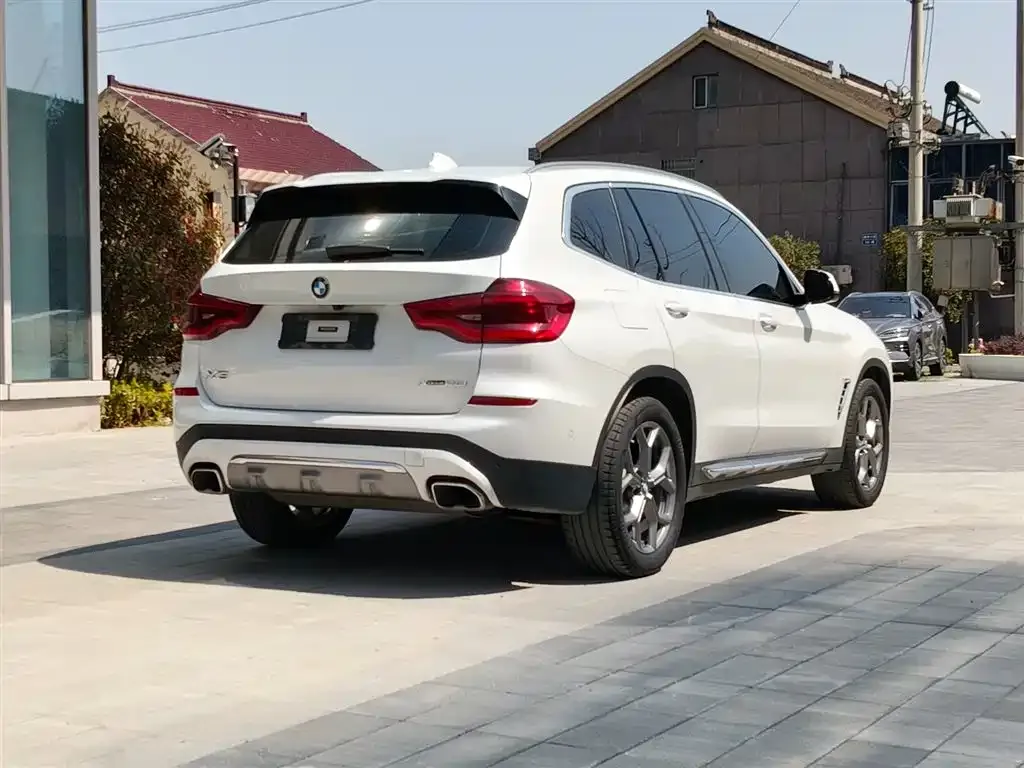 BMW X3 — фото 2