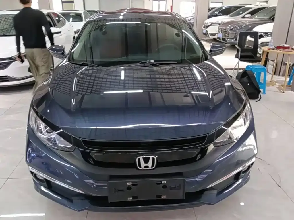 Honda Civic — фото 5