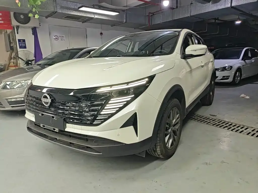 Nissan Qashqai — фото 10