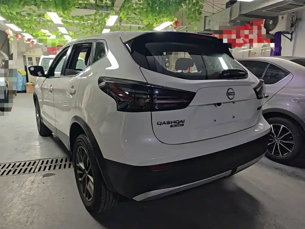 Nissan Qashqai — фото 7