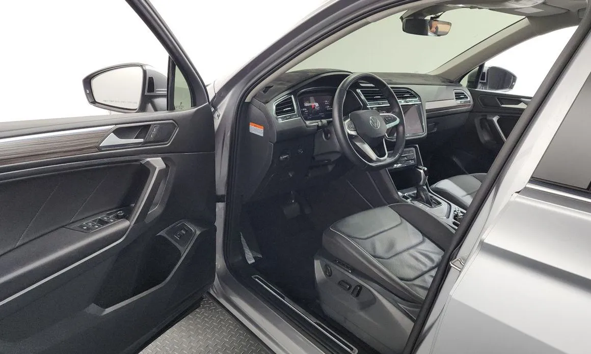 Volkswagen Tiguan 2023 из KR, фото 10