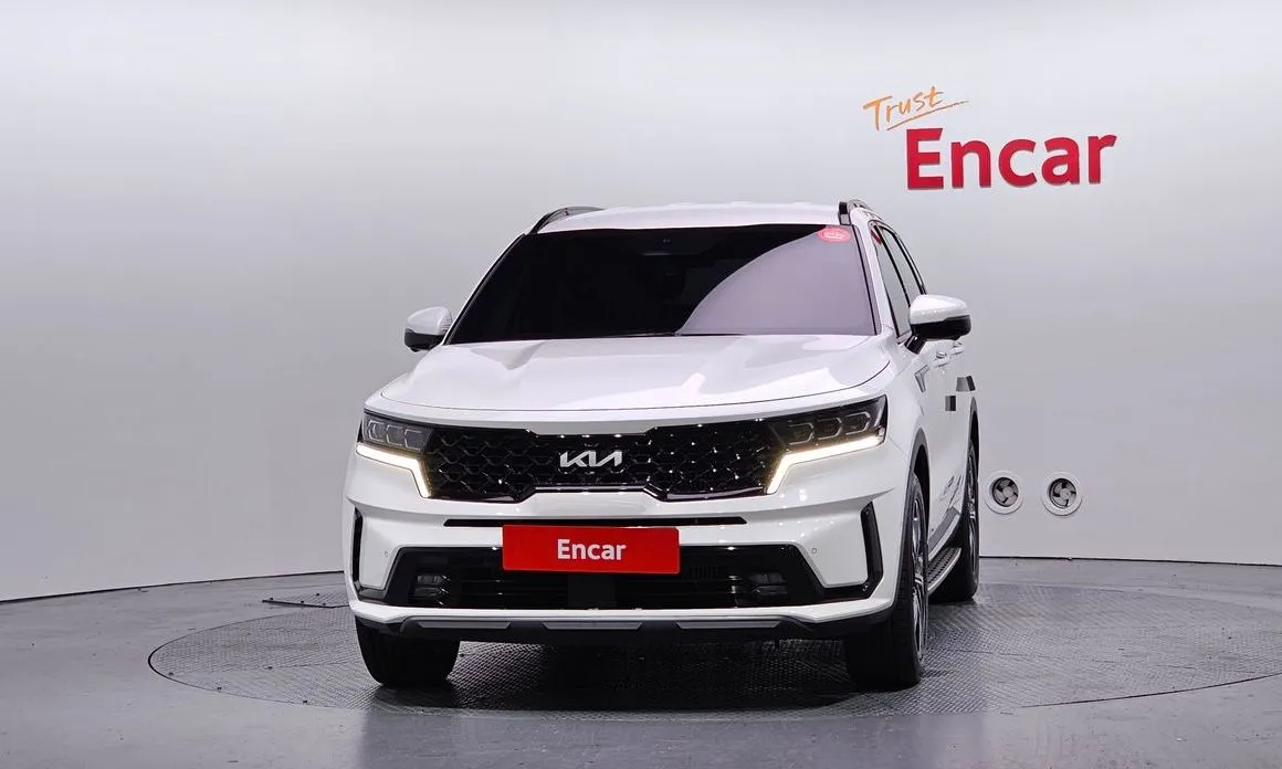 Kia Sorento — фото 5