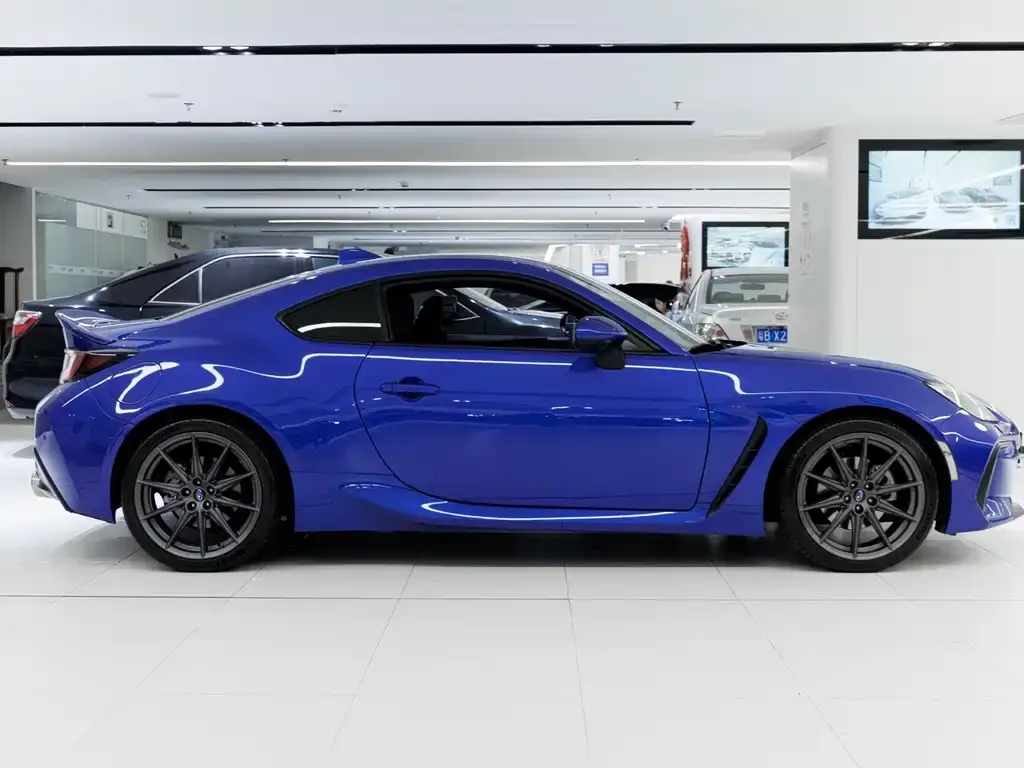 Subaru BRZ 2022 из CN, фото 5