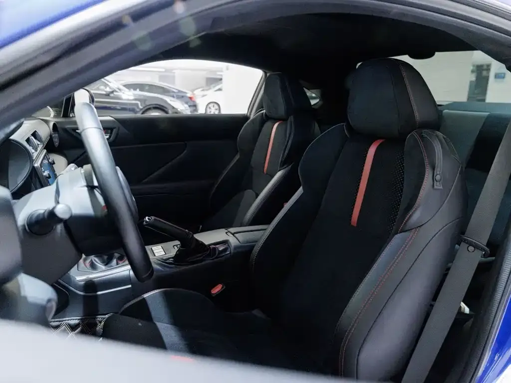 Subaru BRZ 2022 из CN, фото 9