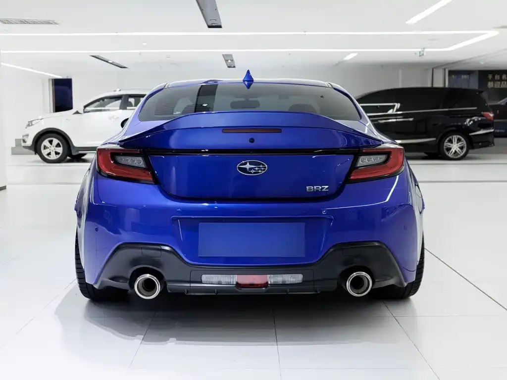 Subaru BRZ 2022 из CN, фото 6