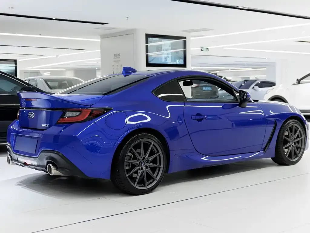 Subaru BRZ 2022 из CN, фото 8