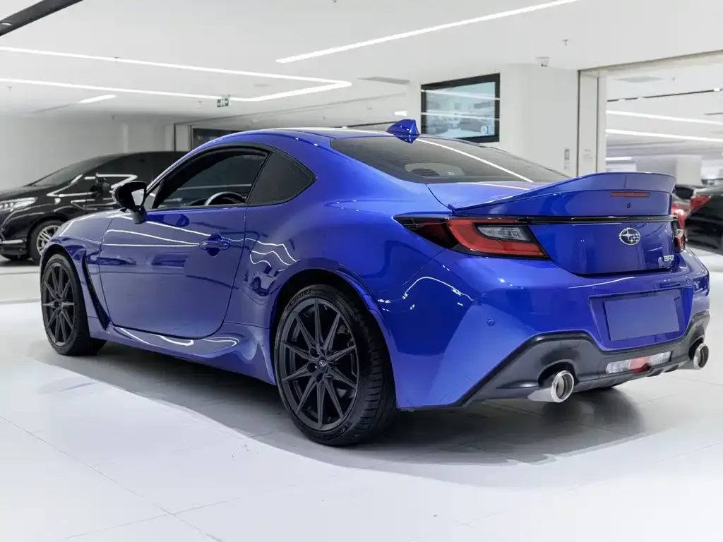Subaru BRZ 2022 из CN, фото 7