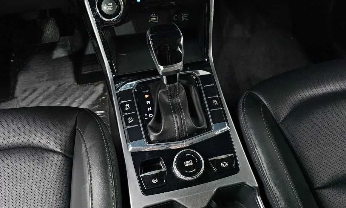 KG Mobility (Ssangyong) KORANDO 2023 из KR, фото 9