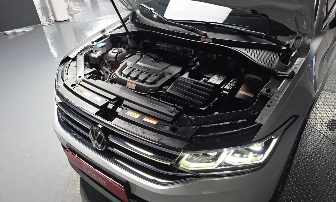 Volkswagen Tiguan — фото 5