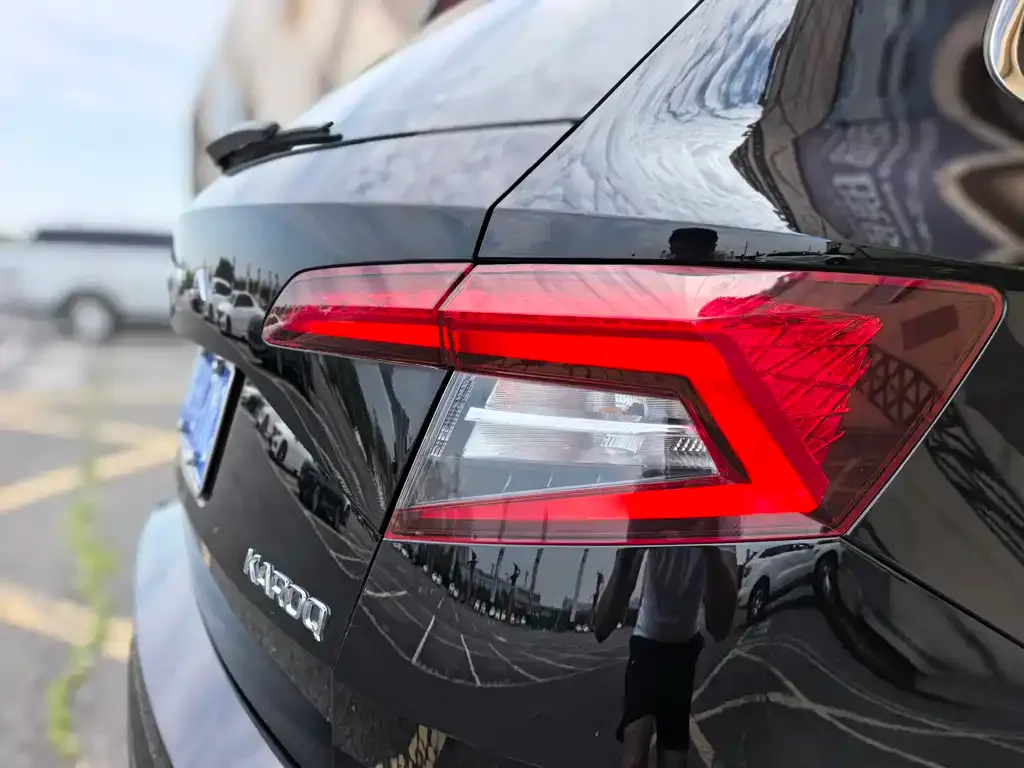 Skoda Karoq — фото 6