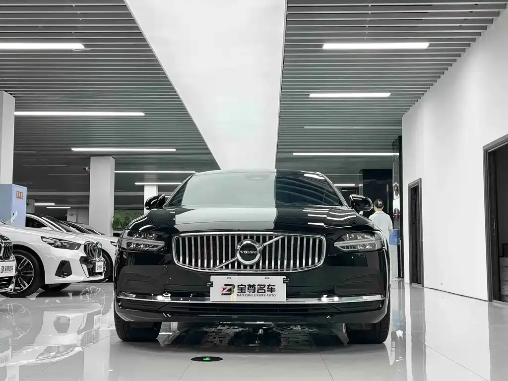 Volvo S90 — фото 2