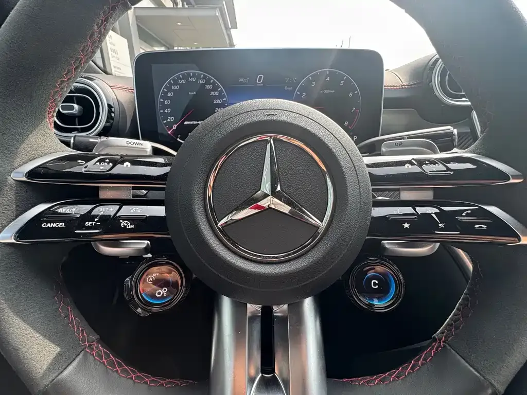 Mercedes-Benz C-Class AMG — фото 4