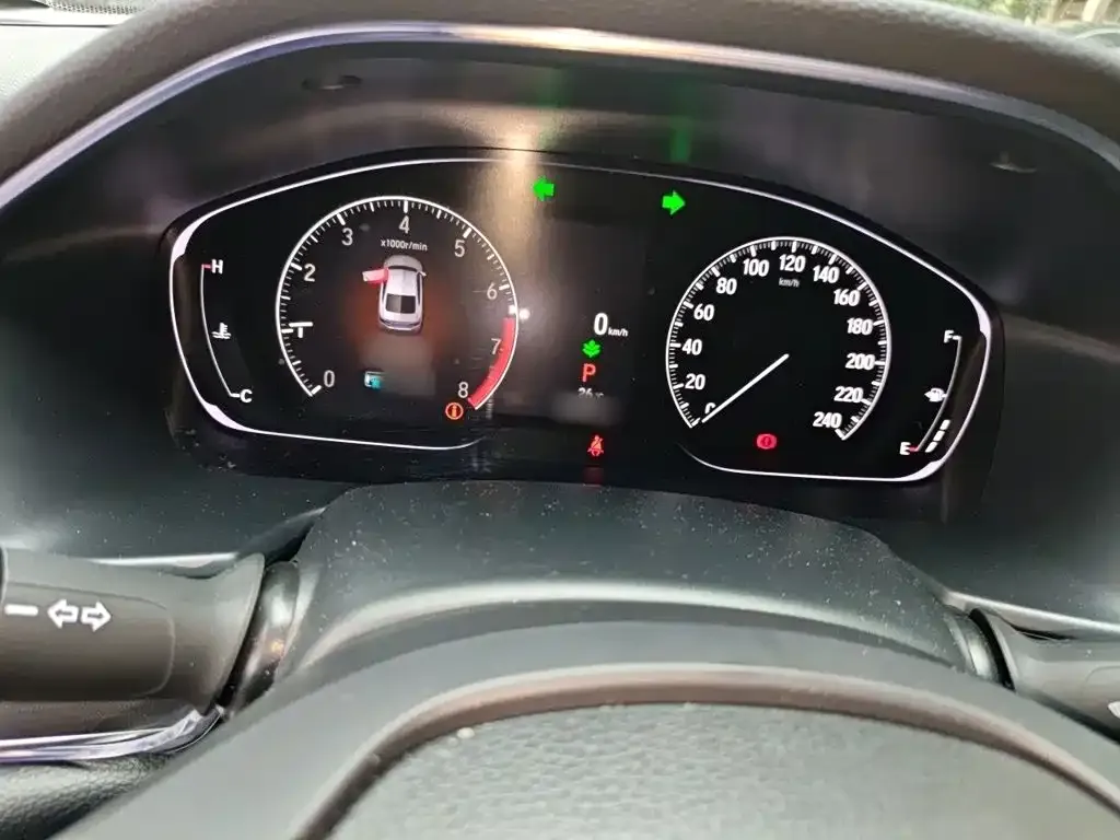 Honda Accord — фото 10