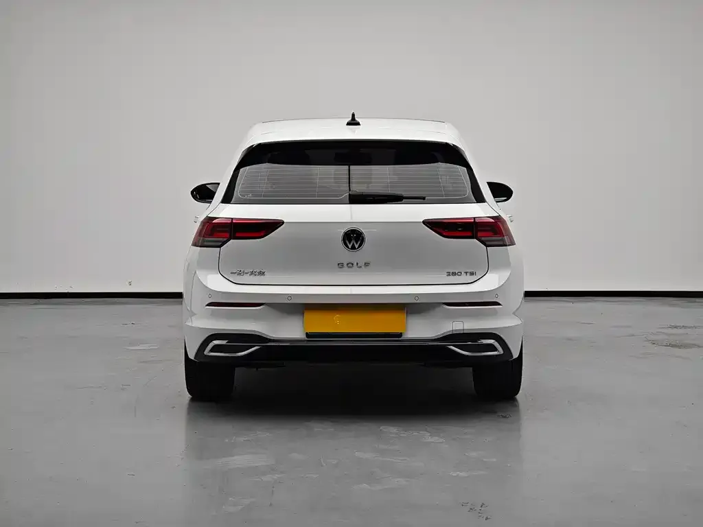 Volkswagen Golf — фото 6