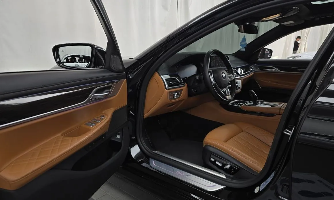 BMW 7-Series 2021 из KR, фото 8