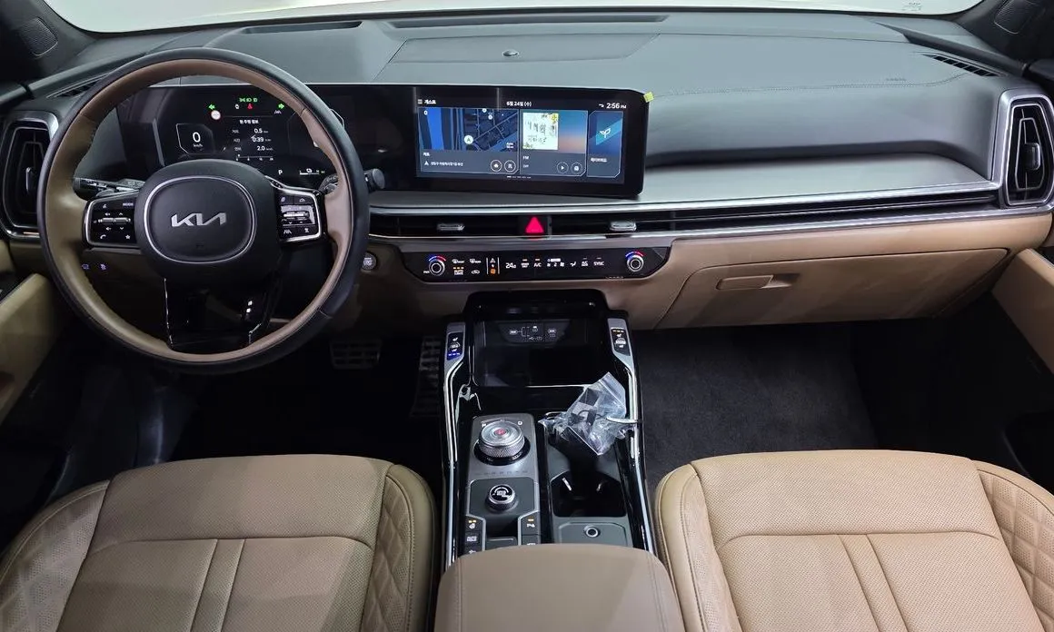 Kia Sorento — фото 6