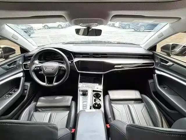 Audi A7 — фото 9