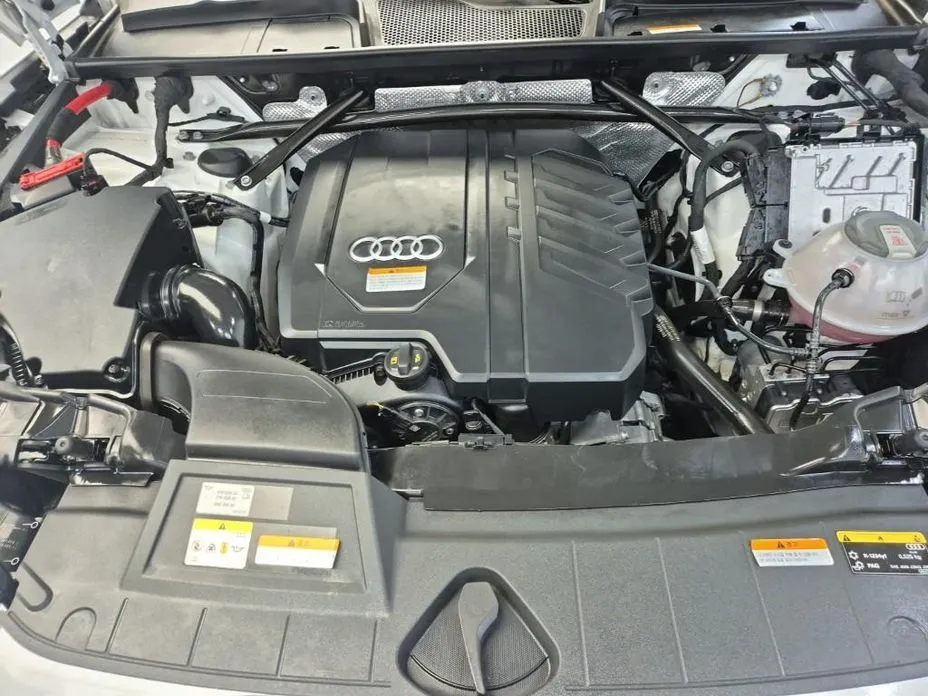 Audi Q5 2022 из KR, фото 9