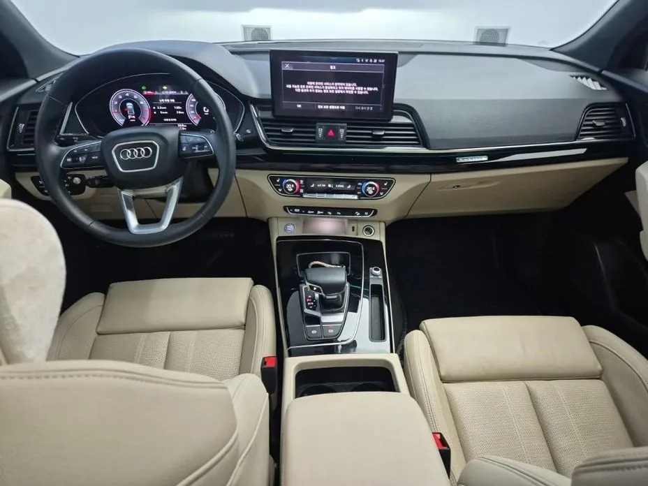 Audi Q5 2022 из KR, фото 2