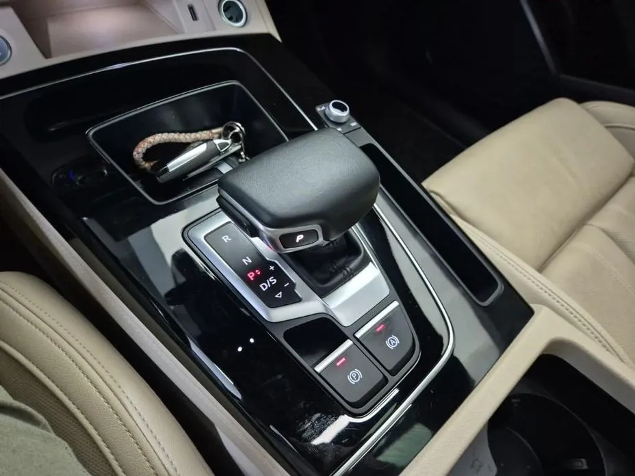 Audi Q5 2022 из KR, фото 10