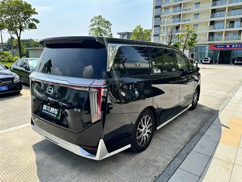 GAC Motor Trumpchi E9 — фото 6