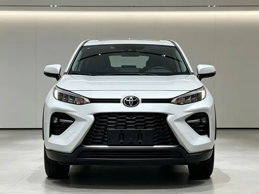 Toyota Wildlander — фото 5