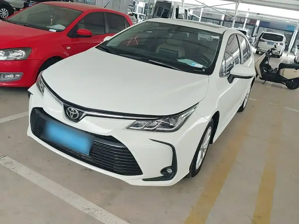 Toyota Corolla 2022 из CN, фото 10