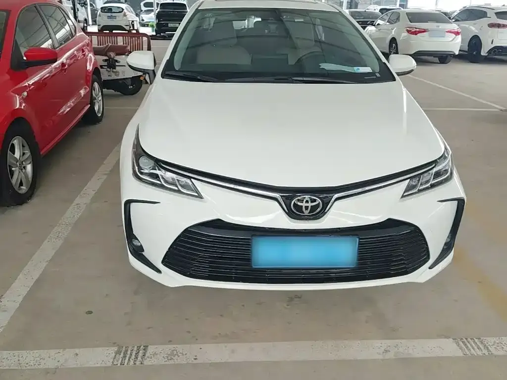 Toyota Corolla 2022 из CN, фото 9