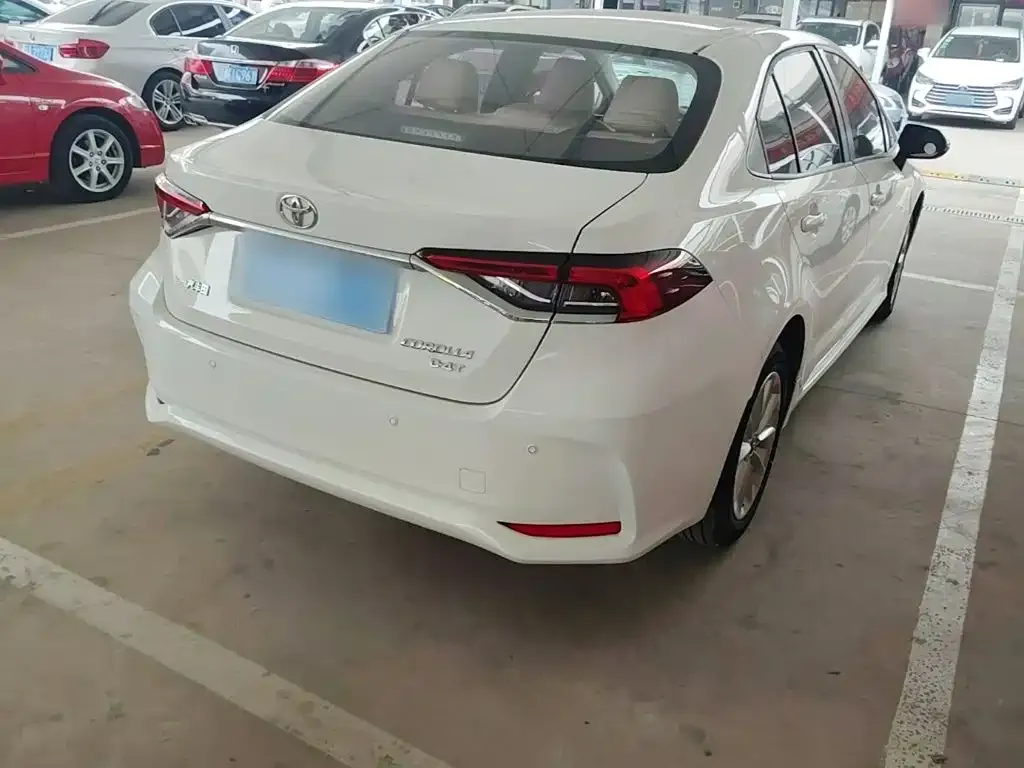 Toyota Corolla 2022 из CN, фото 5