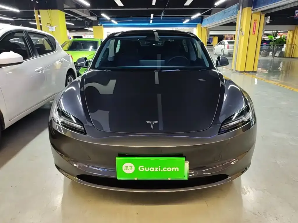 Tesla Model 3 — фото 6