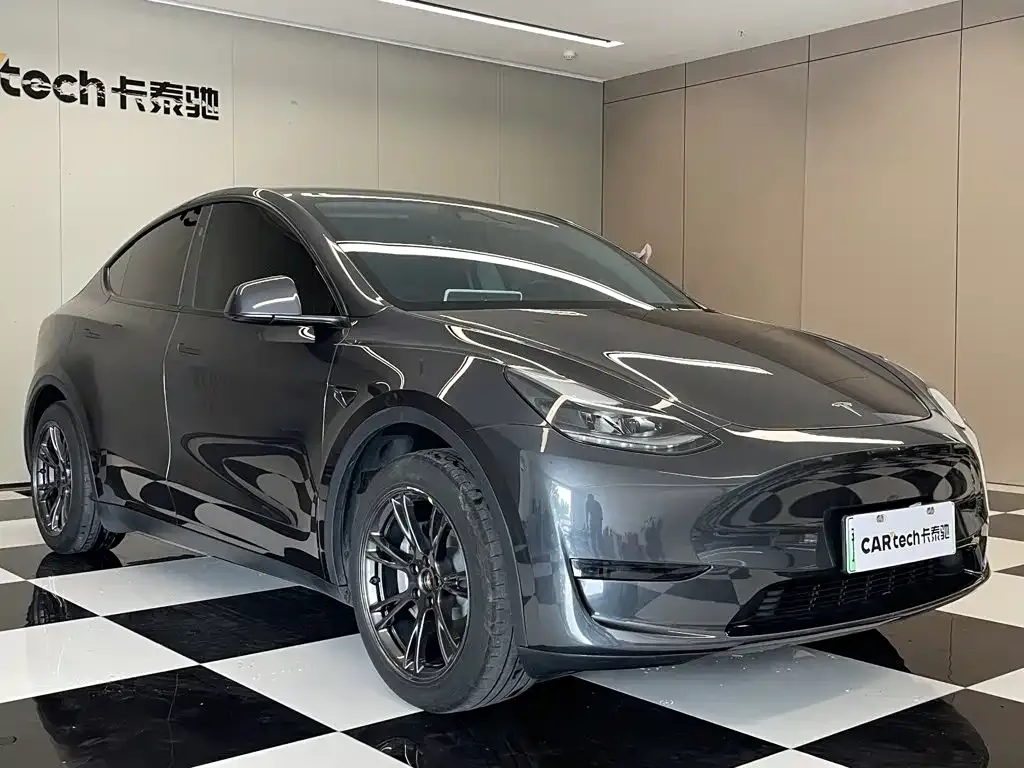 Tesla Model Y — фото 4