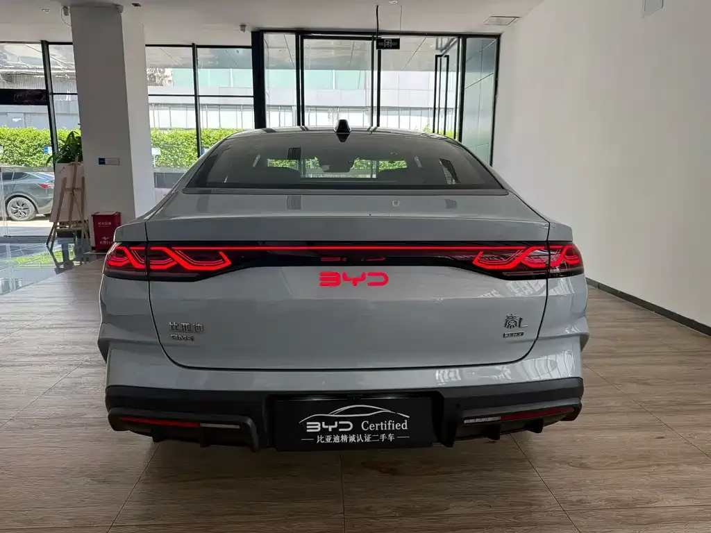BYD Qin L — фото 7