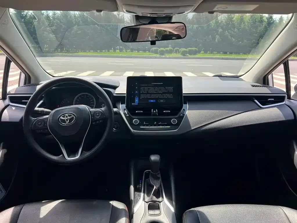 Toyota Corolla 2023 из CN, фото 8