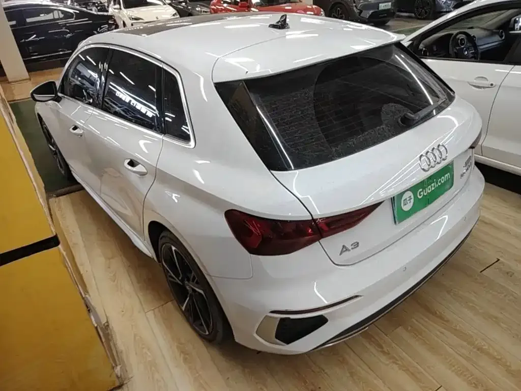 Audi A3 — фото 2
