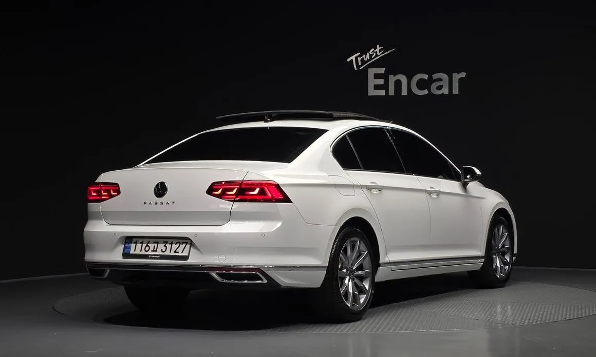 Volkswagen Passat — фото 2