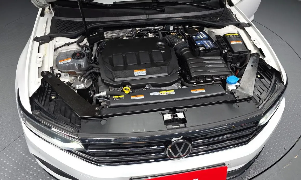 Volkswagen Passat — фото 9
