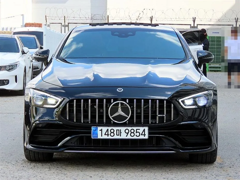 Mercedes-Benz AMG GT — фото 9