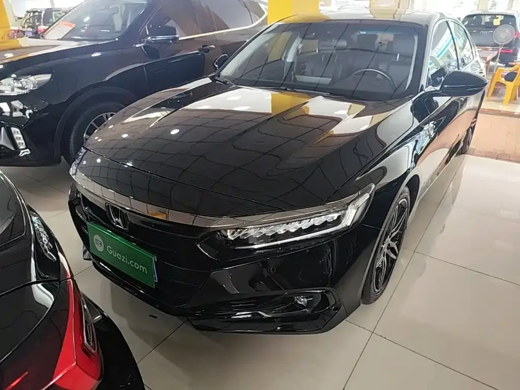 Honda Accord — фото 5