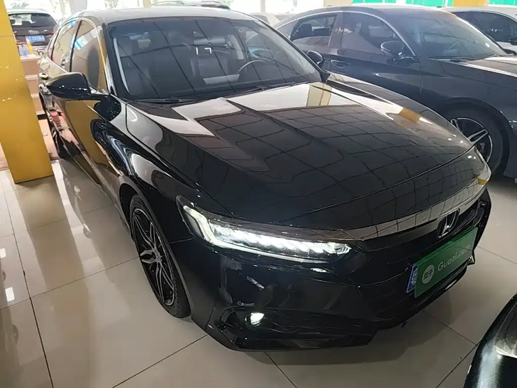 Honda Accord — фото 6