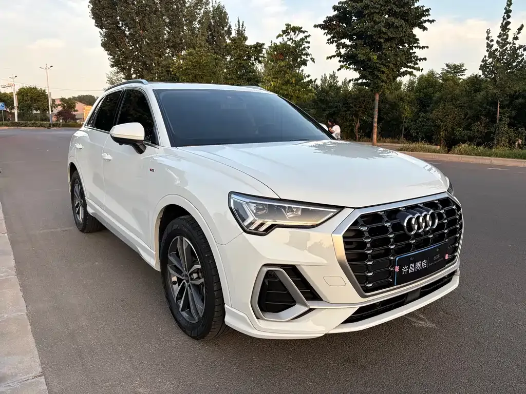 Audi Q3 — фото 2